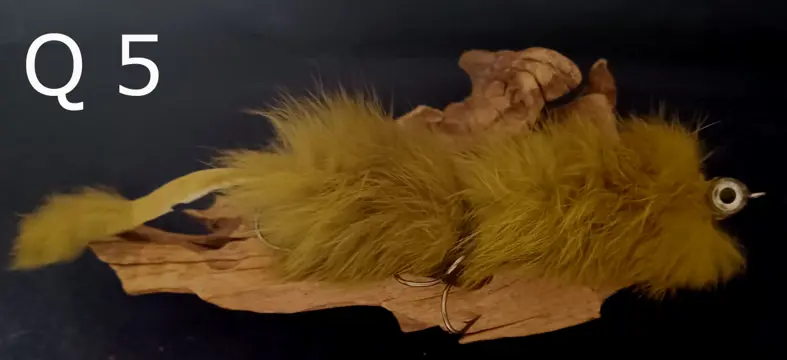 2 delige Snoekstreamer Q 5 lengte van circa 24 cm en 10 gram