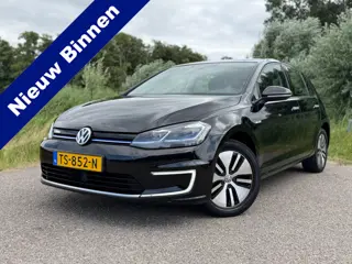 Volkswagen E-Golf Automaat / NL Auto / Navigatie / Achteruit rij camera / Climate Control / Lm Velge