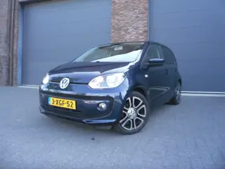 Volkswagen Up! 1.0 high up! BlueMotion 5drs 99d km Nap Navi Airco