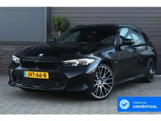 BMW 3-serie Touring 330e | Panoramadak | M Schaalstoelen | H+K | HUD | Adaptieve cruise Control | LE