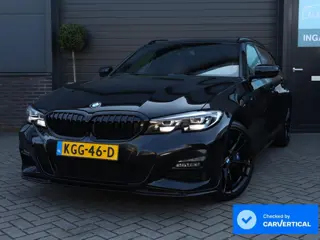 BMW 3-serie Touring 330e xDrive M Sport | Panoramadak | Adaptief M onderstel | H+K | 360 | Leer