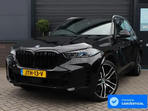 BMW X5 xDrive50e M-sport | Panoramadak | Comfortstoelen | H+K | Lazer | ACC | Stuurverwarming | 360