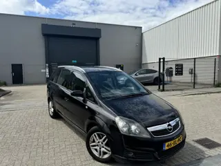 Opel Zafira 2.2 Automaat 7Plaatse 4elek ramen 150PK