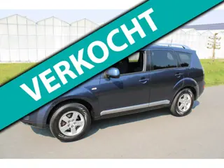 Mitsubishi Outlander 2.4 Intense+ 4x4 7 Persoons
