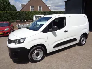 Peugeot Partner 1.2 PureTech Premium Airco, navigatie, PDC, Carplay/android auto