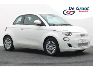 Fiat 500E Icon 42 kWh Virtual Cockpit, Cruise, Apple Carplay, Lane Assist, Climate, DAB, LED, 16''