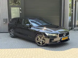 Volvo V60 2.0 T8 Twin Engine AWD R-Design