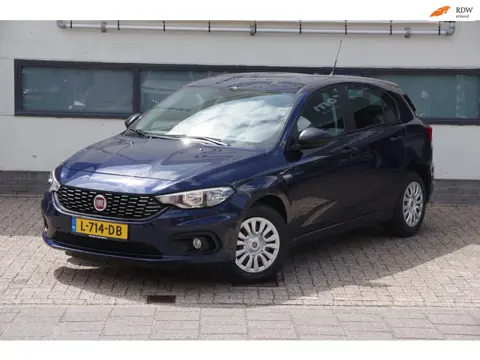 Fiat Tipo 1.4 16v Lounge