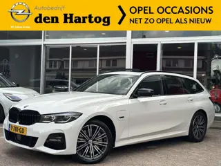 BMW 3 Serie Touring 330e xDrive Business Edition Plus 50 jahre  / Pano /  HUD / ECC  / 360 Camera