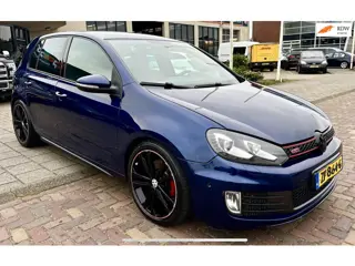Volkswagen Golf 2.0 GTI