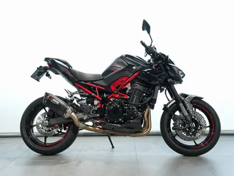 Kawasaki Z 900 (bj 2025)