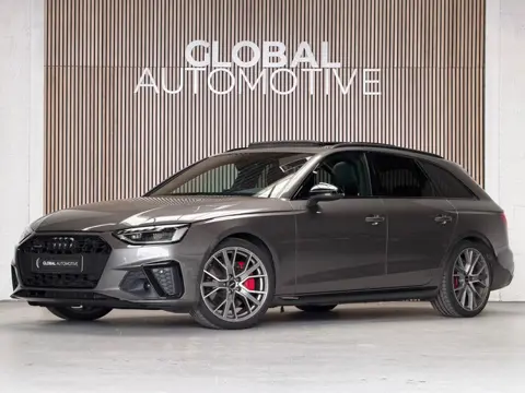 Audi A4 Avant 45 TFSI quattro Launch edition Sport - PANORAMADAK - 245PK - MATRIX LED - FACELIFT