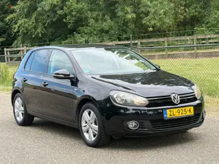Volkswagen Golf 1.2 TSI Highline BlueMotion