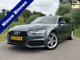Audi A4 Limousine 2.0 TFSI MHEV Sport S line black edition / NL Auto / Automaat / Navigatie / Climat
