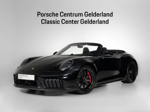 Porsche 911 Carrera 4 GTS Cabriolet
