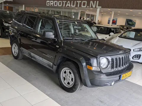 Jeep Patriot 2.4 Sport Liberty Airco, Cruise Control, Stuurbekrachtiging