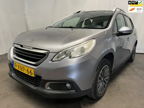 Peugeot 2008 1.2 PureTech Active - Schade
