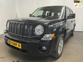 Jeep Patriot 2.4 Limited - Roest - Schade
