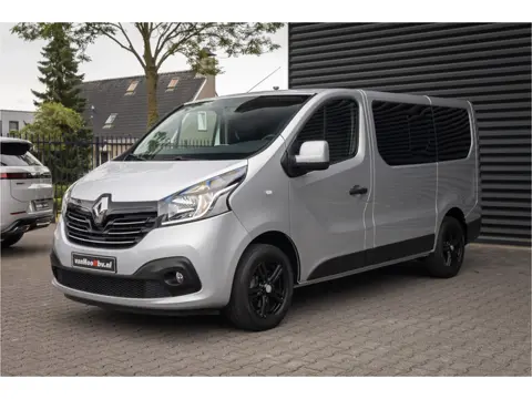 Renault Trafic Passenger 1.6 dCi L1H1 9 personen (bj 2019)