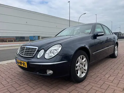 Mercedes-Benz E-klasse 200 K. Elegance /Airco/Cruise/Leder