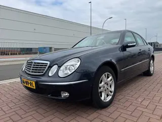 Mercedes-Benz E-klasse 200 K. Elegance /Airco/Cruise/Leder