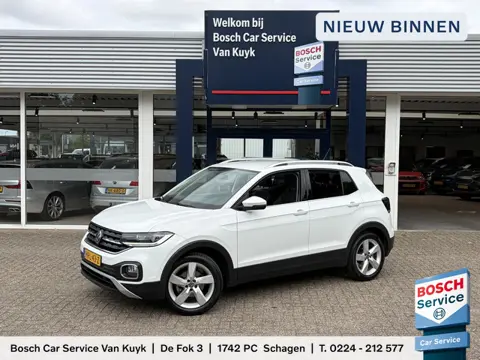 Volkswagen T-Cross 1.0 TSI Style / Adaptieve Cruise-Control / Stoelverwarming / Trekhaak / Apple-Car