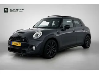 Mini 5-Deurs 2.0 Cooper S Chili Serious Business | 192PK | PANO | HARMAN/KARDON | STOELVERW | CLIMAT