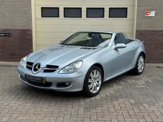 Mercedes-Benz SLK-klasse 200 K. Nek-/stoelverw.|Leder|Bluetooth