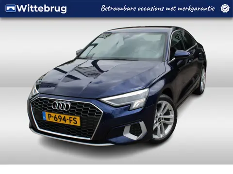 Audi A3 Limousine 30 TFSI 110pk Advanced edition S-Tronic Automaat / Navigatie / LM 17 inch / Parkee