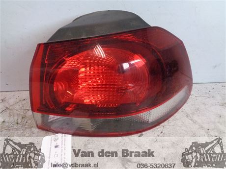Volkswagen Golf Hatchback 2008-2012 Achterlicht rechts buitenzijde