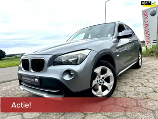 BMW X1 18i 5D NAP Airco Trekhaak Navi Parkeersensoren Elek.ramen APK Velgen