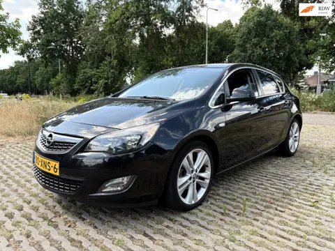 Opel Astra 1.4 Turbo Sport - airco