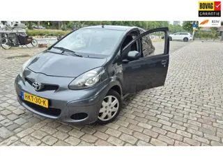 Toyota Aygo 1.0-12V/Airco/ Nw APK/ Garantie