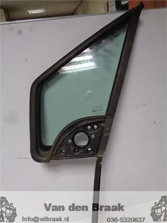 Citroen Berlingo 2008-2015 Scheerraam links voor
