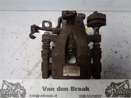 Citroen C4 Grand Picasso 2.0 HDi 2006-2013 Remklauw links achter