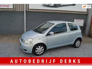 Toyota Yaris 1.0 VVT-i S-Line Airco Stuurbekrachtiging Jaar APK Nette Staat