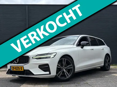 Volvo V60 2.0 T4 R-Design | Trekhaak | CarPlay | Stoelverw. | Memory | Distributieriem is vervangen