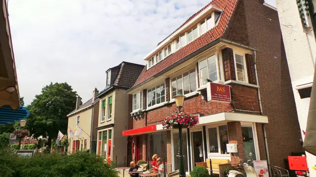 Woning aan de Langstraat te Wassenaar