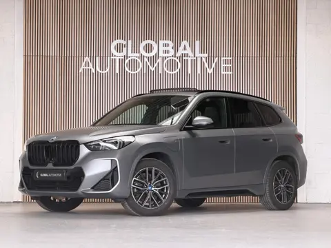 BMW X1 XDrive30e M sport - 326PK - PANORAMADAK - 360 CAMERA - HEAD UP