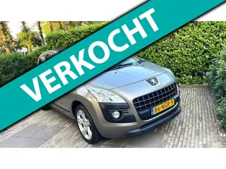 Peugeot 3008 1.6 VTi ST 2010-Panorama-Navi-Clima-Cruise-APK