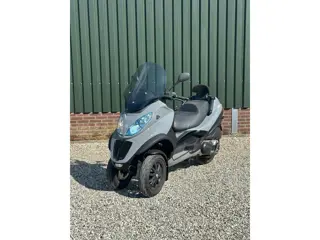Piaggio Scooter 500 LT MP3 Sport/Blok slechts 3700km