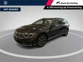 Volkswagen Passat 1.4 TSI 218pk DSG PHEV GTE Business · Camera · Wegklapbare Trekhaak · Apple/Androi