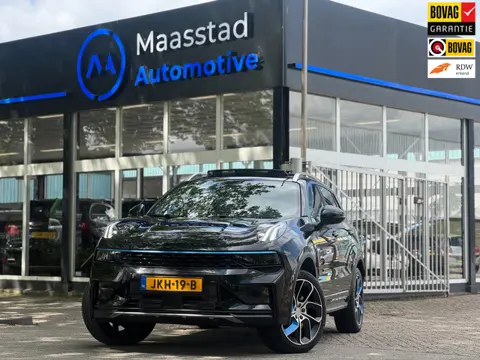 Lynk & Co 01 1.5 Pano 360Cam Infinity Zwarte hemel Lage KMS