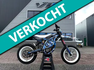 Sur-Ron Supermoto Ultra Bee 60 pk A1 rijbewijs Supermotard