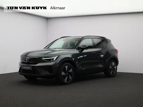 Volvo EX40 Single Motor Ext. Range Plus Europa 82 kWh / Forest Lake Metallic / Elektr. Verstelbare S