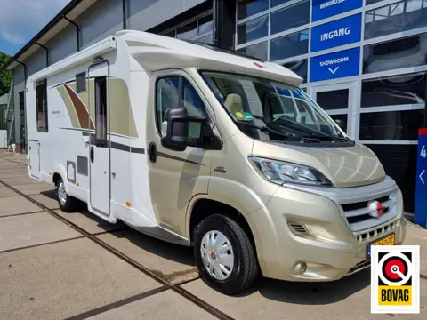 Bürstner Nexxo time t740 40.000 KM.  / QUEENSBED / LEER / LPG / GARAGE / PANORAMADAK