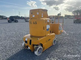 Toucan 1010 Vertical Mast Lift (bj 2000)
