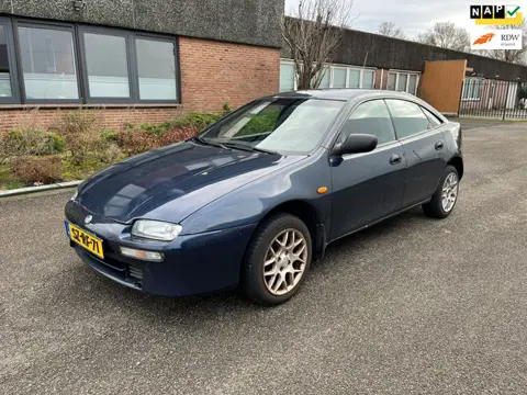 Mazda 323 Fastbreak 1.5i GLX Airco Apk tot 22-11-2026 Boekjes N.A.P