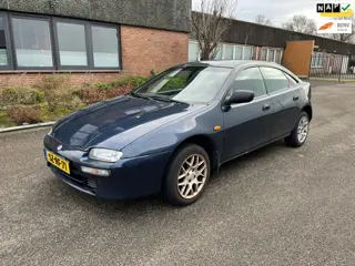 Mazda 323 Fastbreak 1.5i GLX Airco Apk tot 22-11-2026 Boekjes N.A.P