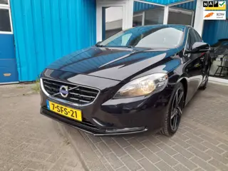 Volvo V40 1.6 D2 Momentum